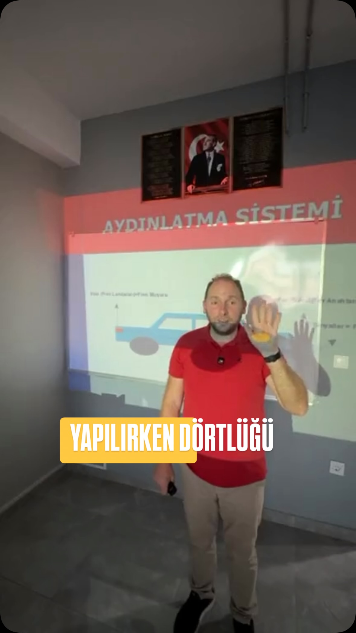 Direksiyon sınavında nerelerde dörtlü ikaz lambası yakılması gerekir#ehliyetsınavıhazırlık #ankara #ehliyet #turkey #ehliyetsınavı